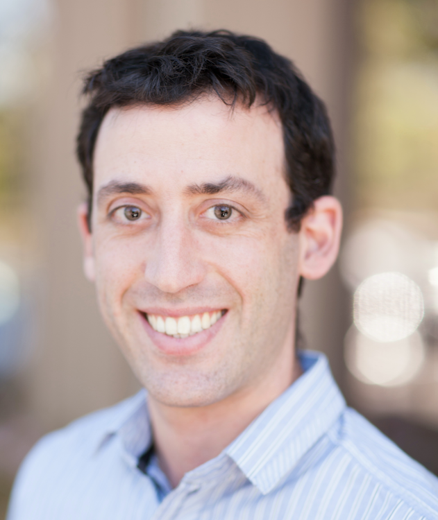 Portrait of Jonathan Avida, Co-founder and CPO of Augmentome